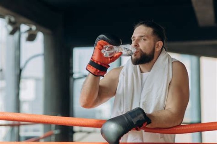 Can boxers drink water