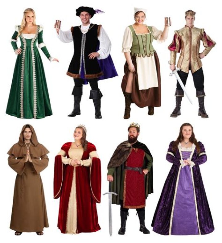 What are the costumes in Romeo and Juliet