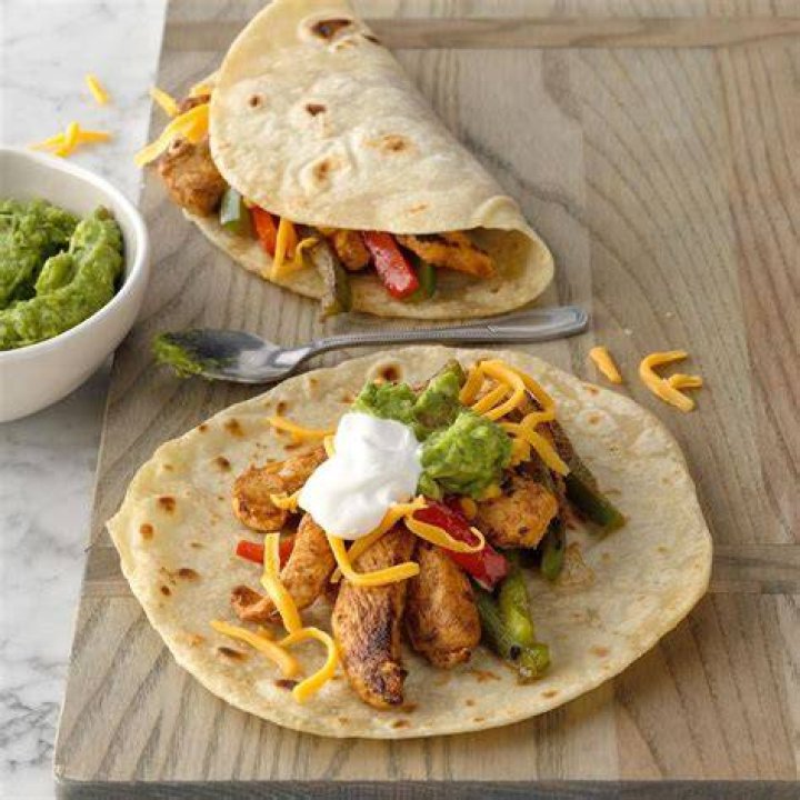 What do Fajitas come with