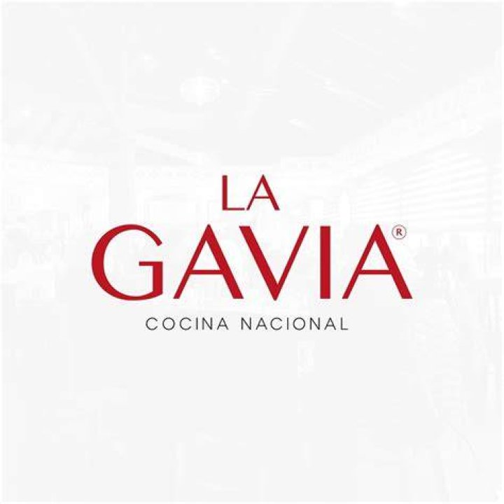 Who lives in La Gavia